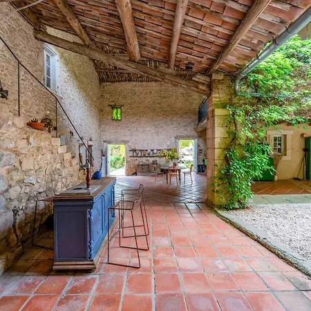 Casa vacanze La Bergerie, Piscine, Pk, Animaux Lussan (Gard)