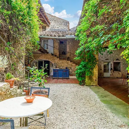 La Bergerie, Piscine, Pk, Animaux * Lussan (Gard)